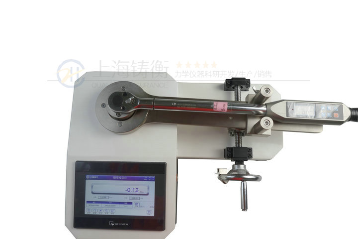 �C(j��)е����S�Üy늙C(j��)Ť���SŤ��/����3000N.m�߾���0.1%��(d��ng)�B(t��i)Ť���y